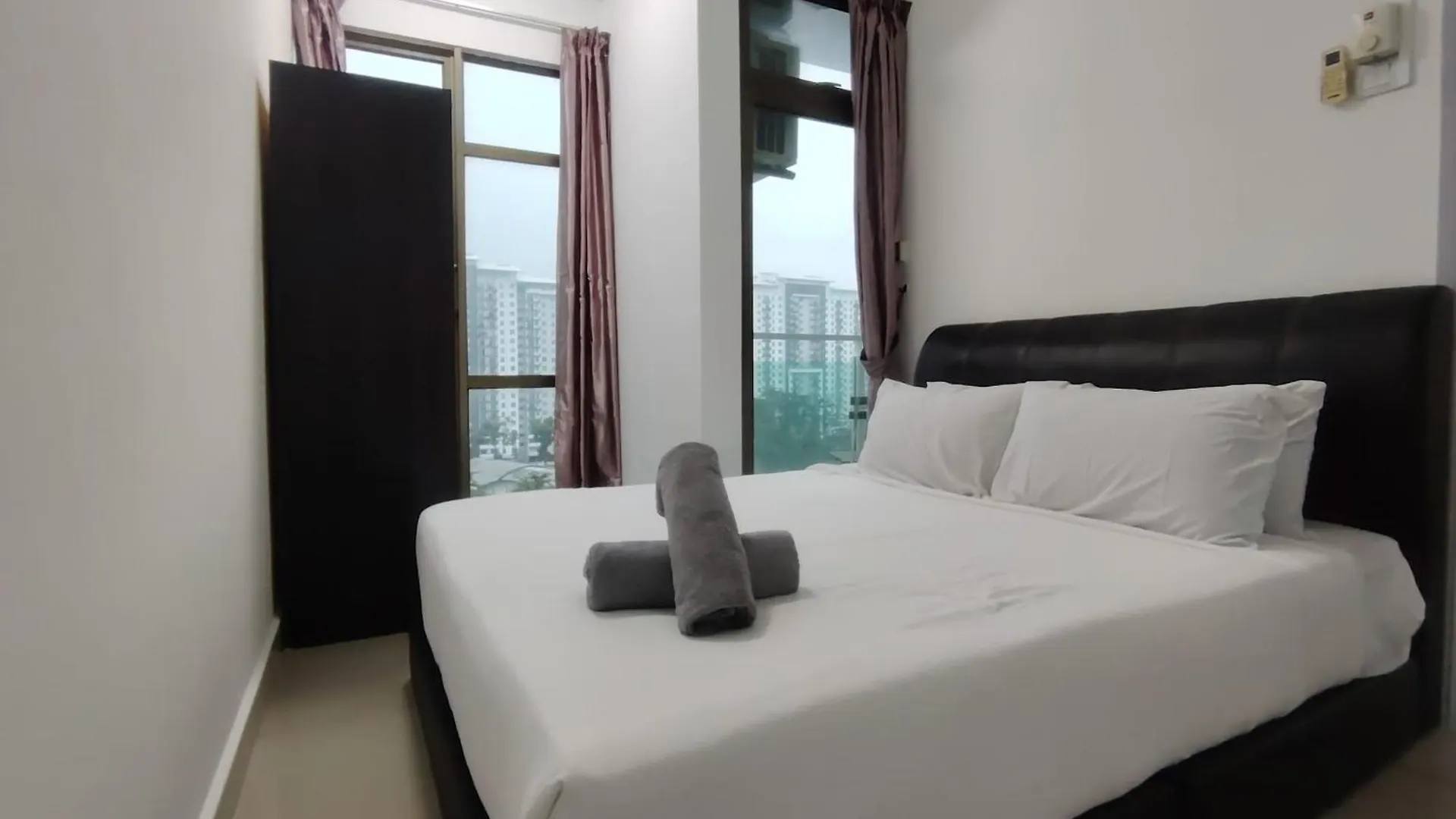 Apartament -Lake View- Mount Austin Ikea Toppen 10 Mins - A108 Johor Bahru