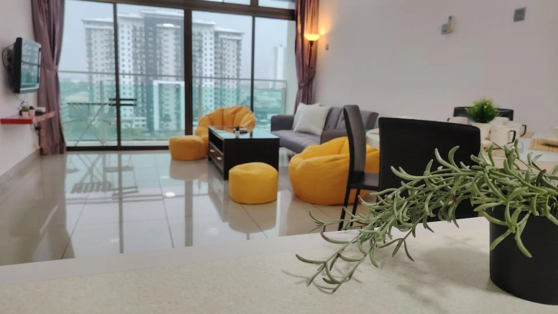 Apartament -Lake View- Mount Austin Ikea Toppen 10 Mins - A108 Johor Bahru